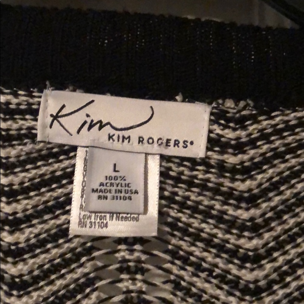 Cardigan - Picture 2 of 3